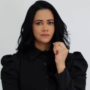 renata-santos-micropigmentacao-extensao-de-cilios-alongamento-de-cilios-campinas-1-300x300 Beleza